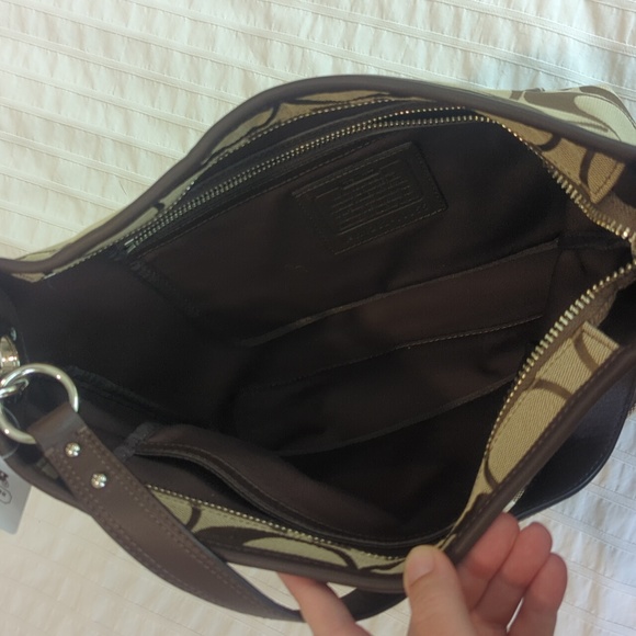 Coach - Picture 7 of 16